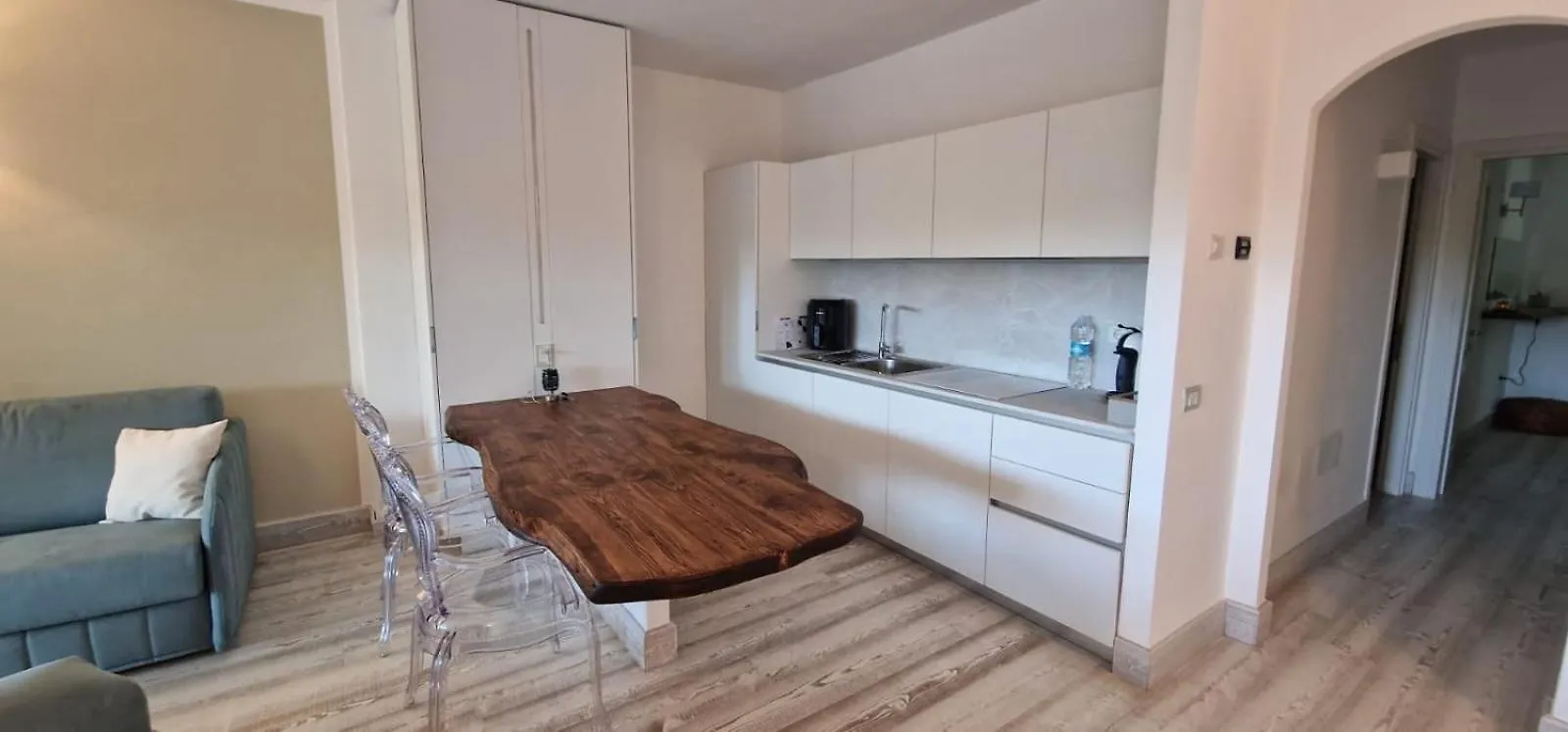 Lotus Wellness Apartment - Resort Ginestre - Palau - Sardinia 0*,  이탈리아
