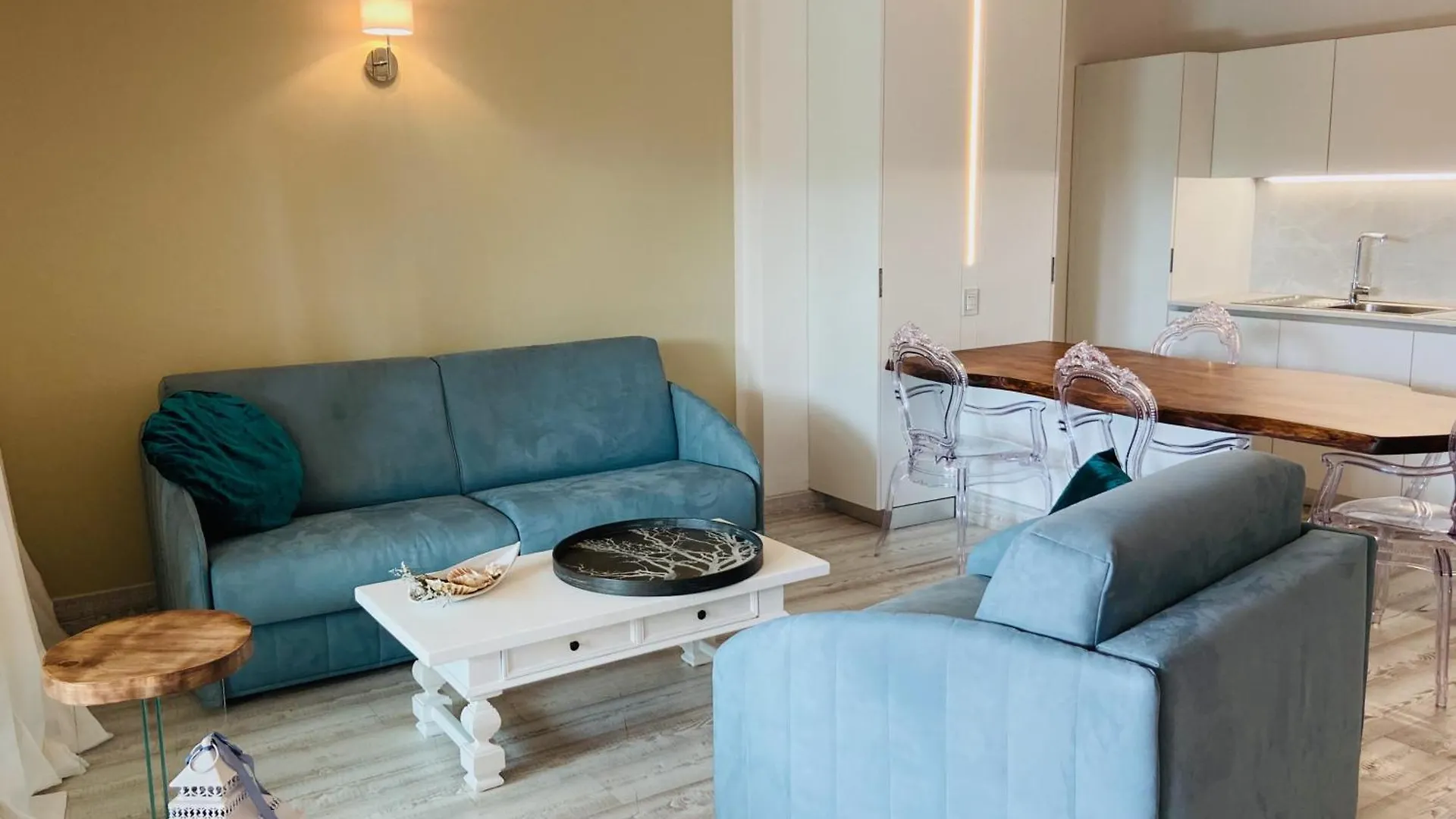 Lotus Wellness Apartment - Resort Ginestre - Palau - Sardinia